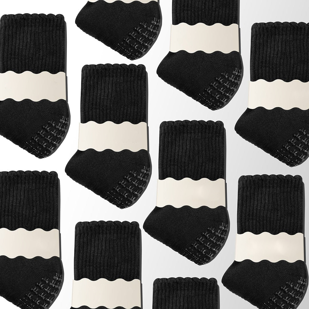 Pilates Socks Standard Grip Socks - Elliosa Grip Basics - Black