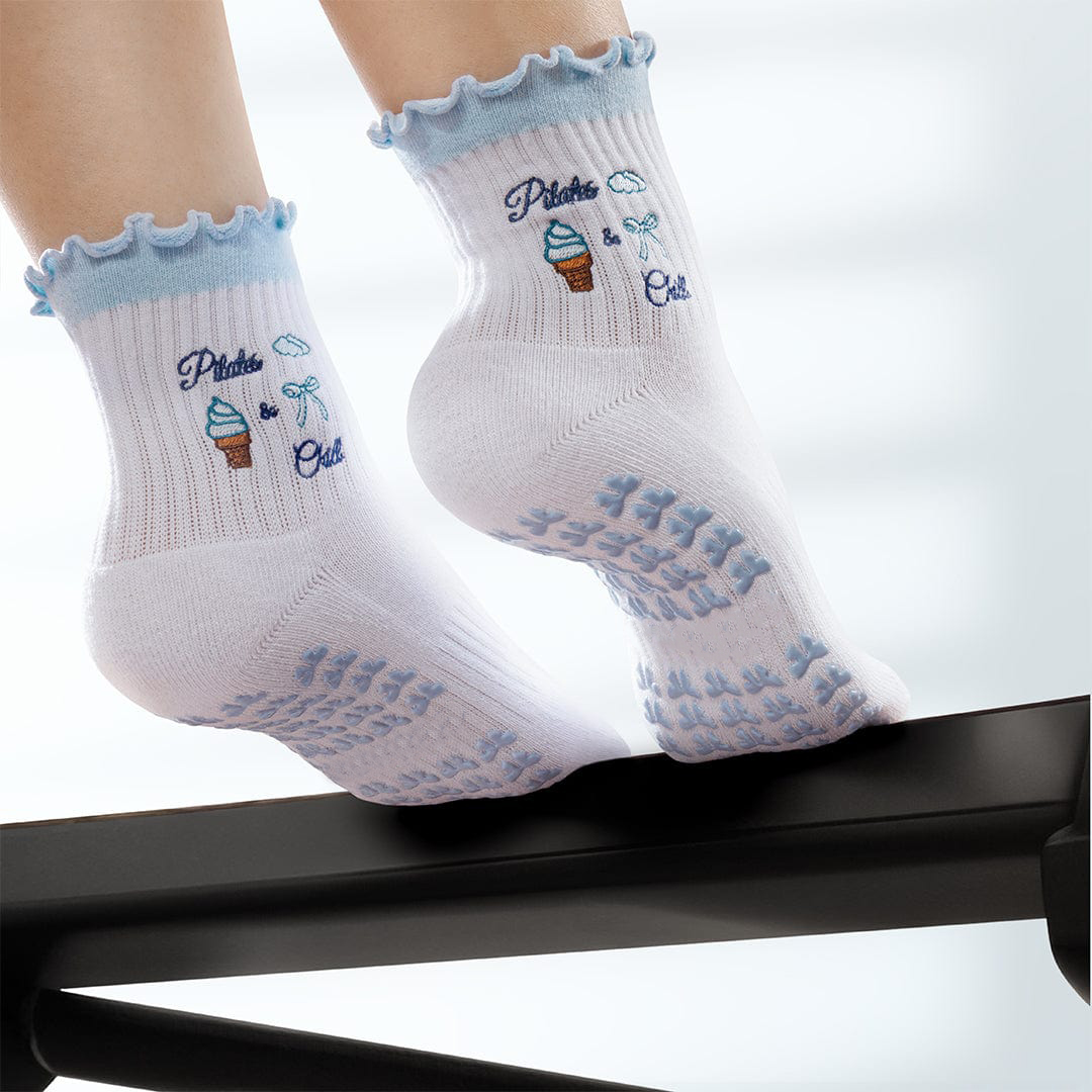 Pilates Socks Standard Grip Socks - Pilates & Chill