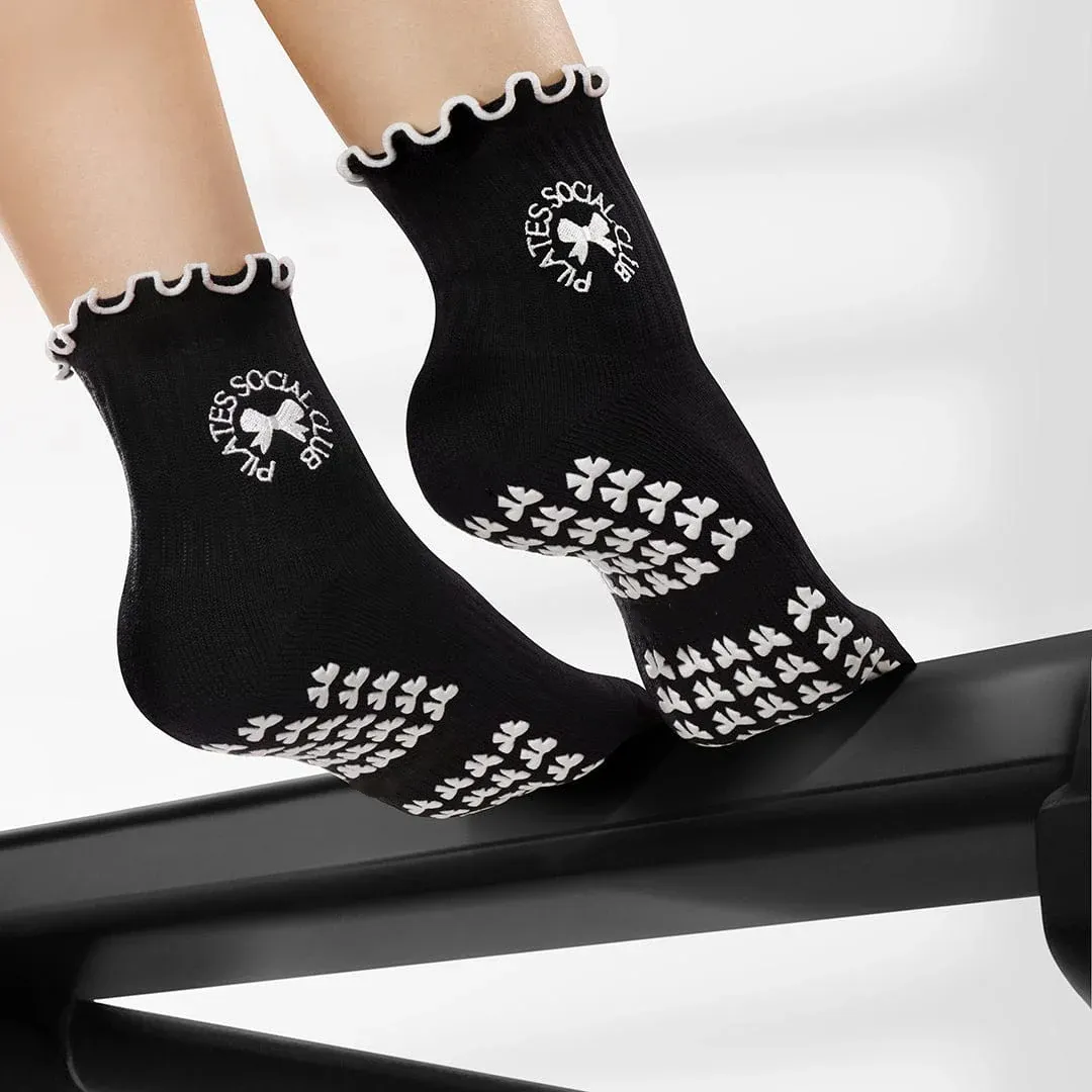 Pilates Socks Standard Grip Socks - 6 Pairs Of Mixed Styles - Printed