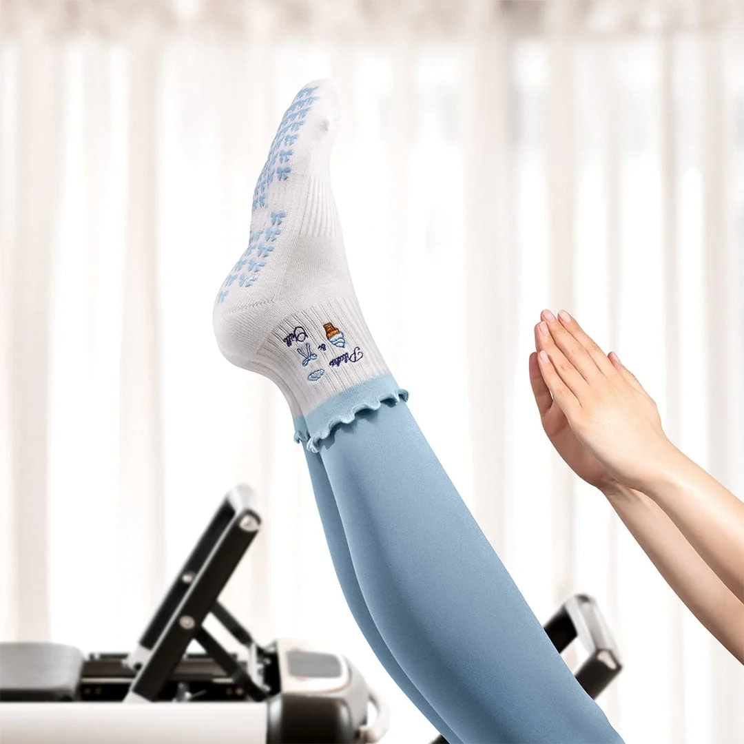 Pilates Socks Standard Grip Socks - Pilates & Chill