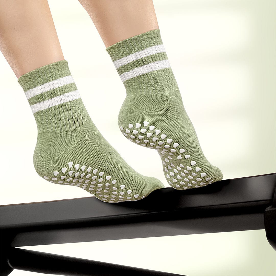 Pilates Socks Dual-Direction Grip Socks - Stripes & Matcha