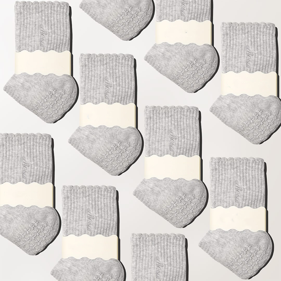 Pilates Socks Dual-Direction Grip Socks - Grey