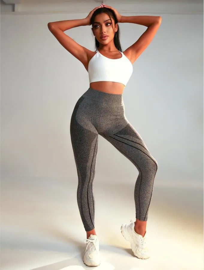 2026 Seamless High Waist Yoga Leggings for Women, Sporty High Waisted Compression Underwear, Perfect for Outdoor Sports and Cycling, Fashionable Gym Wear, Scrunch Workout Leggings