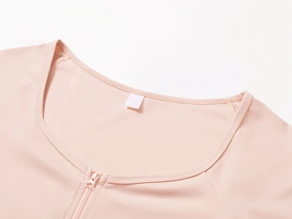 BURNCALORI Zip-Up Long-Sleeved Yoga Top – Sleek Activewear