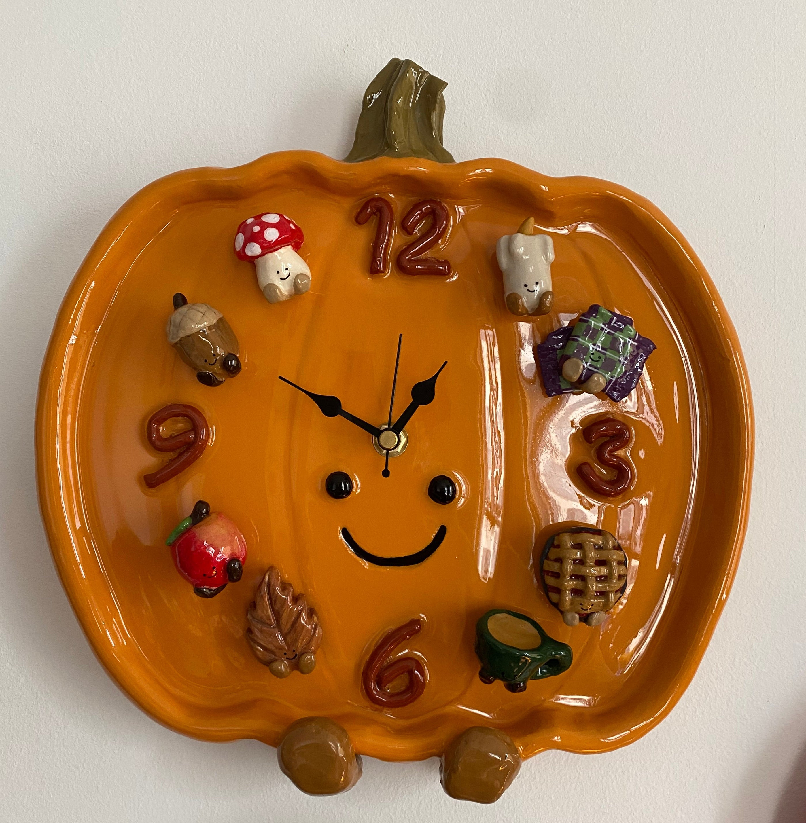 Pumpkin Harvest Decorative Wall Clock