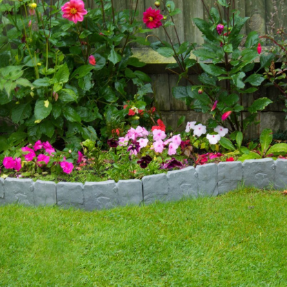 Plastic Garden Retaining Fence