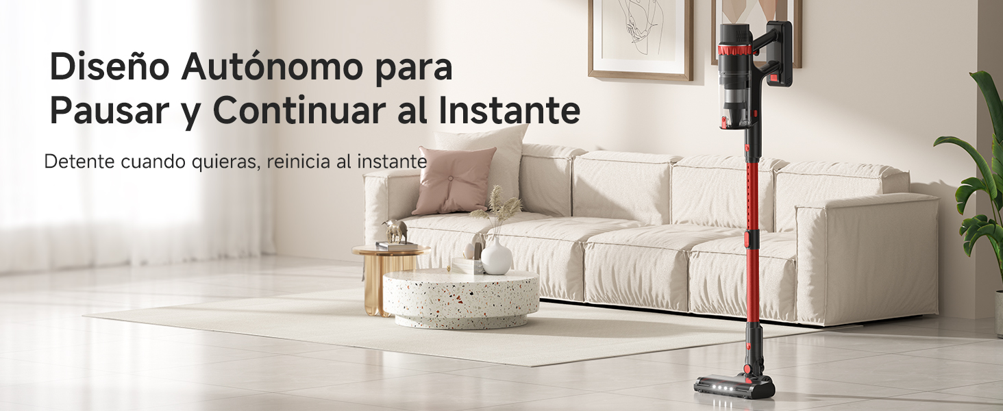 El texto dice «Diseño Autónomo para» y «Pausar y Continuar al instante». Interior moderno de sala de estar blanco con aspiradora robótica y muebles contemporáneos.