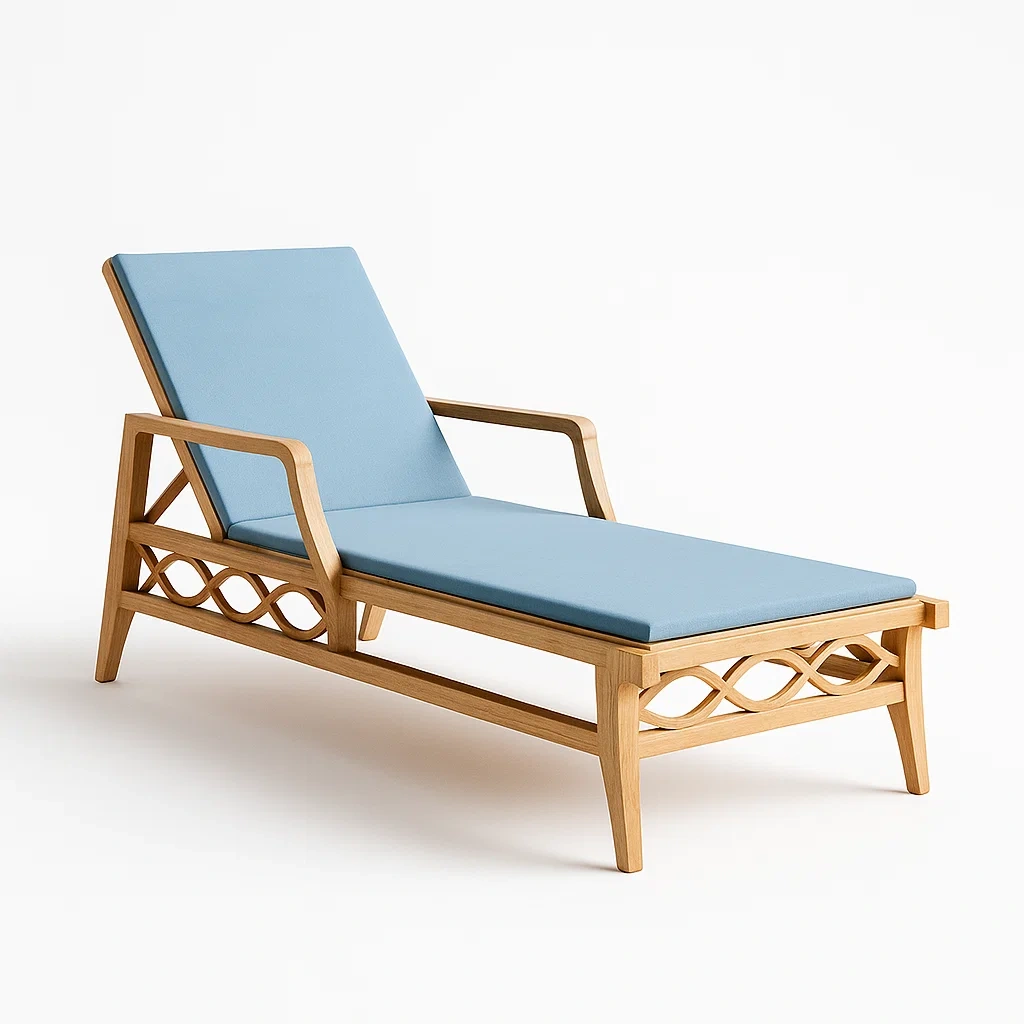 Gartenliege aus Holz mit hellblauem Stoffpolster-decorfusionhome