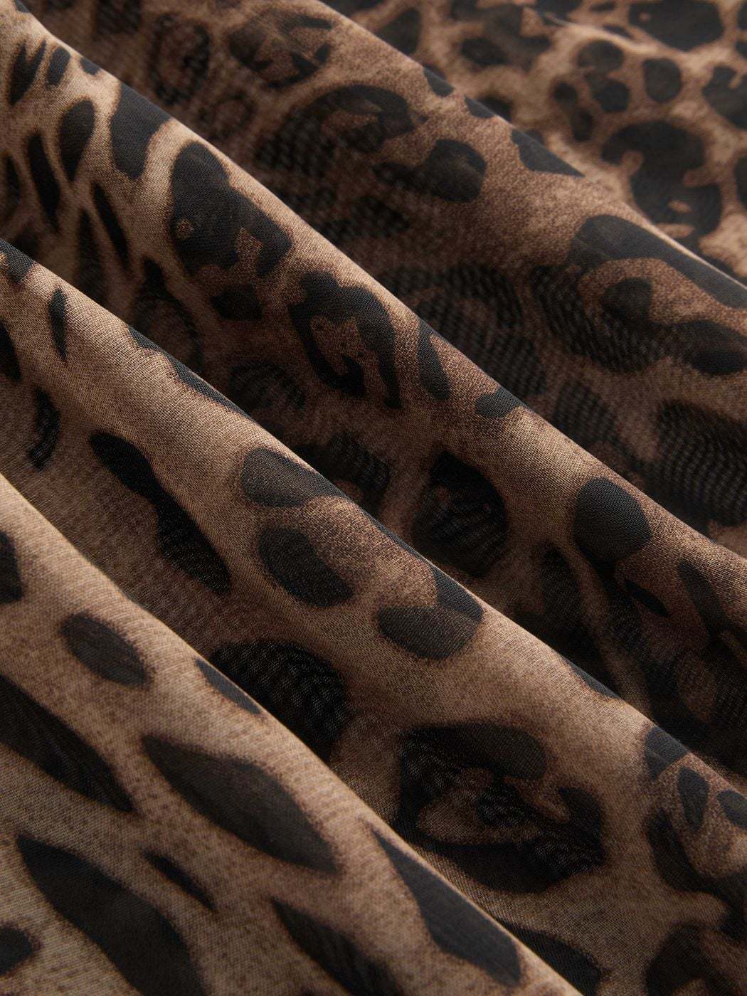 Sexy Leopard Print Ruffled Cami Top — Sleeveless V-Neck
