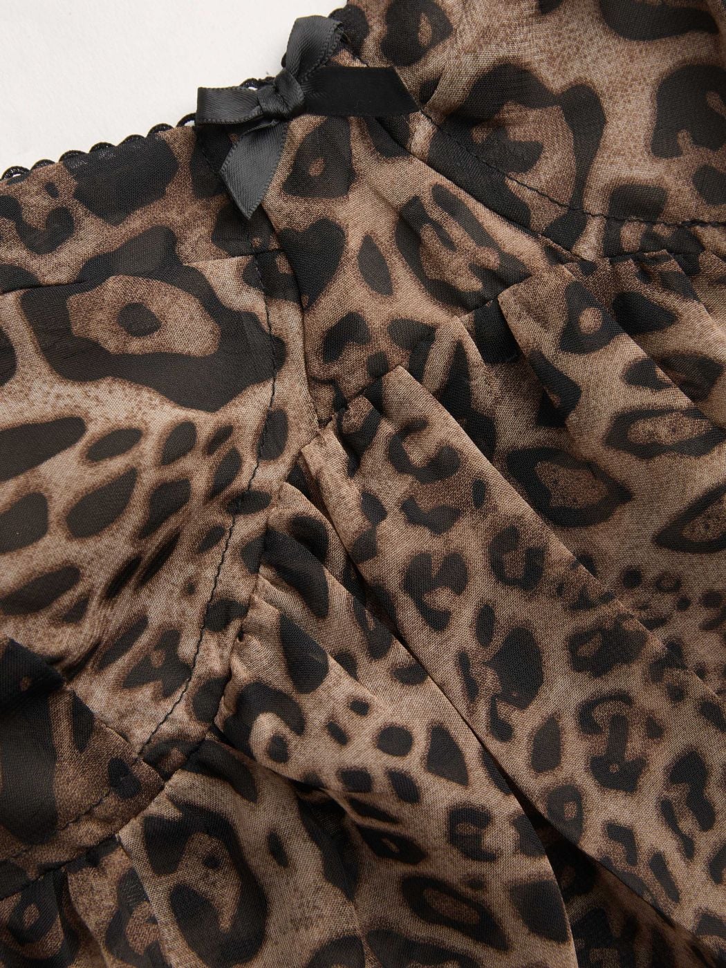 Sexy Leopard Print Ruffled Cami Top — Sleeveless V-Neck