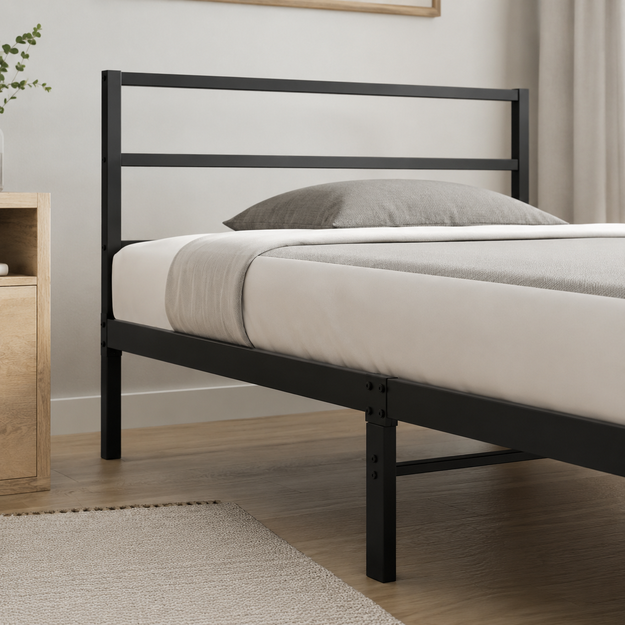 Metallbett Schwarz 140x200 cm im reduzierten Stil-SelviaWood