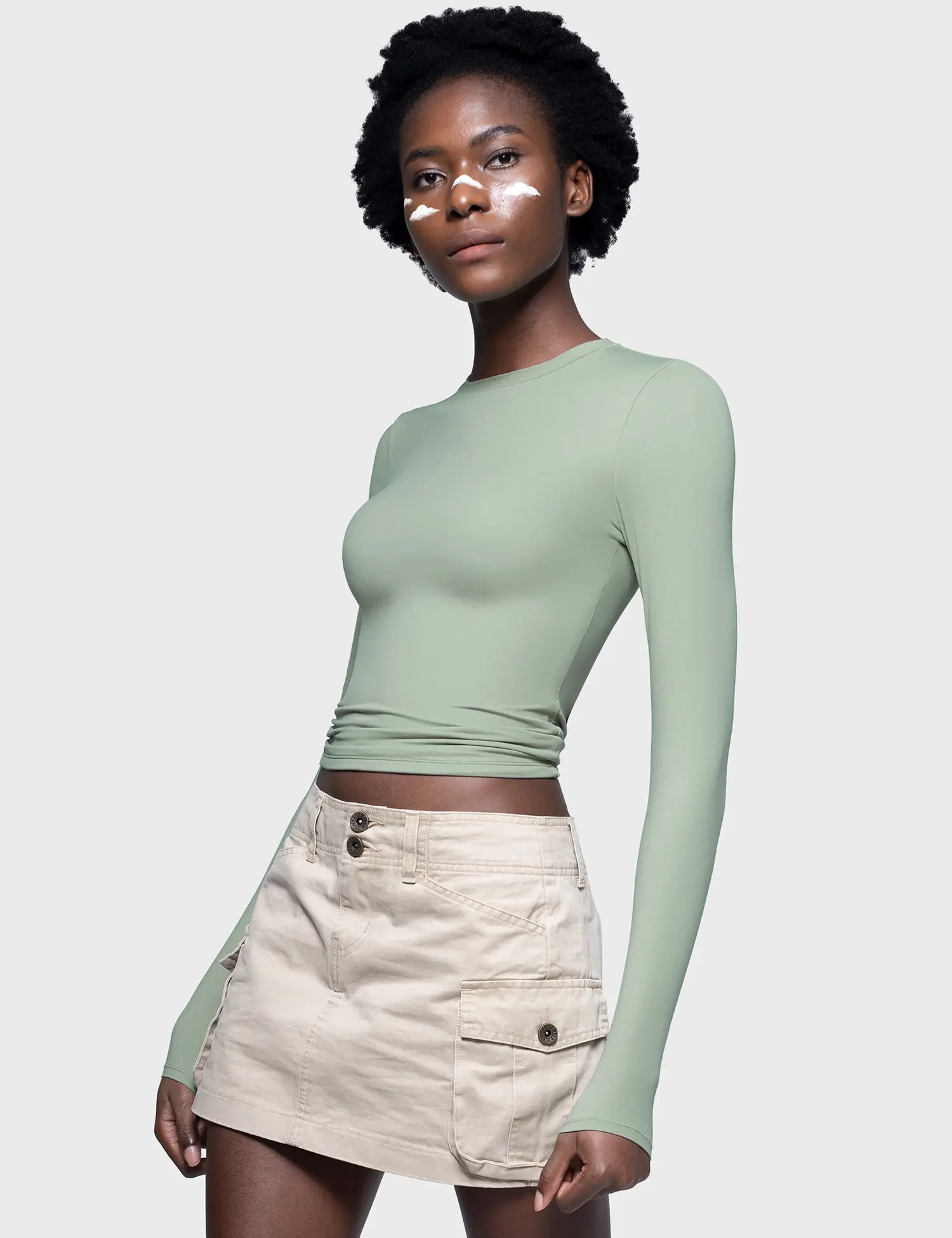 Long Sleeve Basic Tee - Slim Fit Cloud Top