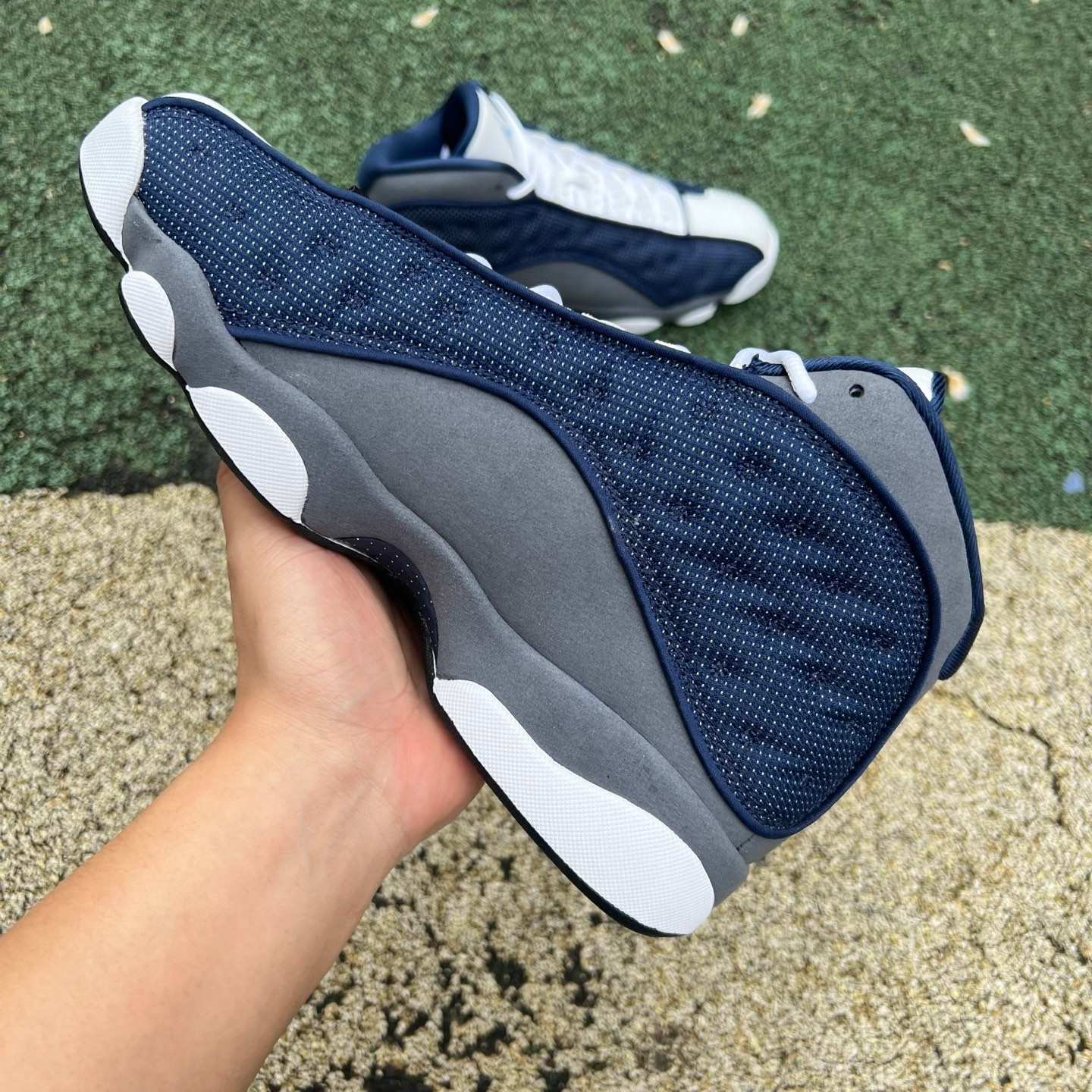 Air Jordan 13 Retro “Flint” 2026 Sneakers – Navy Blue / White | IW3808-400