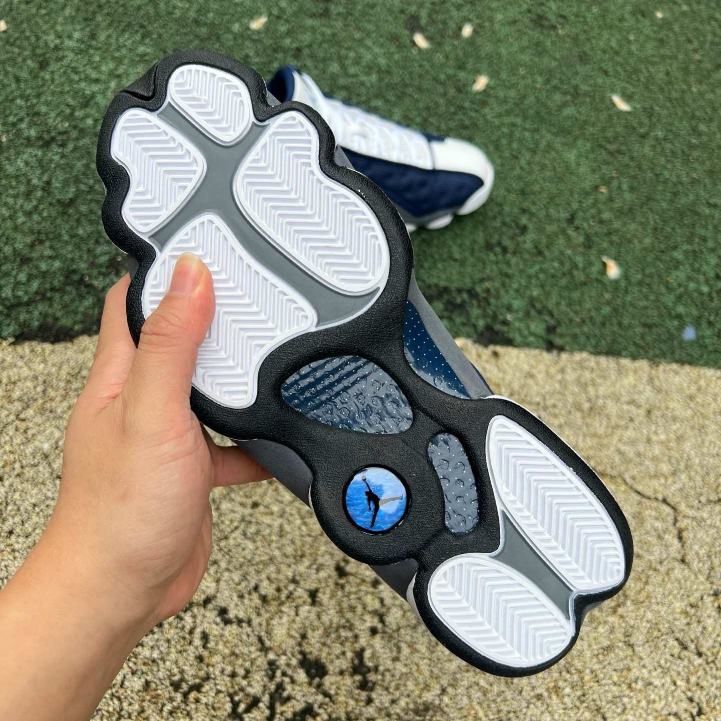 Air Jordan 13 Retro “Flint” 2026 Sneakers – Navy Blue / White | IW3808-400