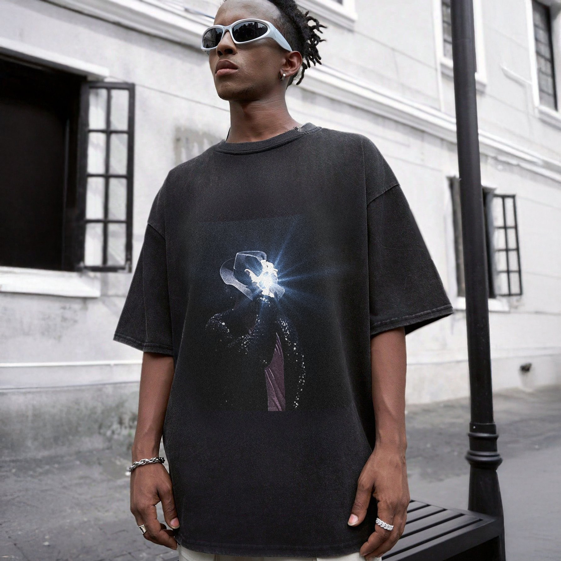 Spotlight Pop Icon Printed Men's T-shirt