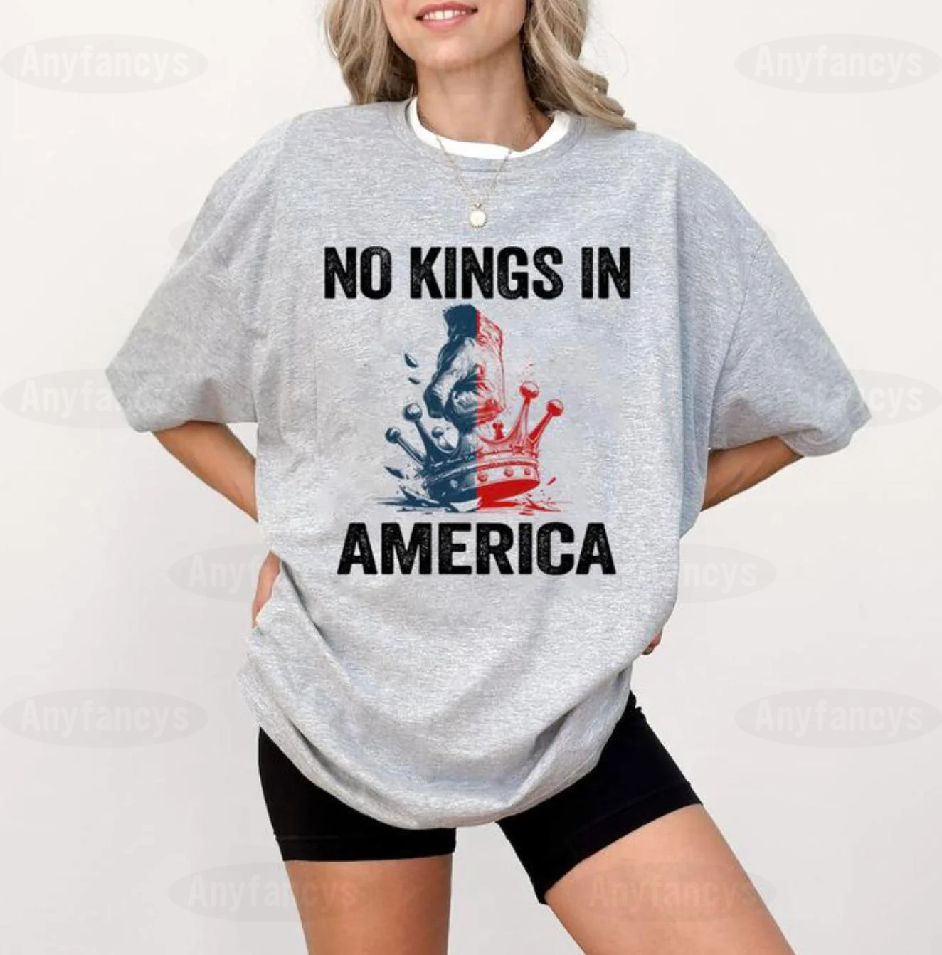 No Kings In America Unisex T-shirt