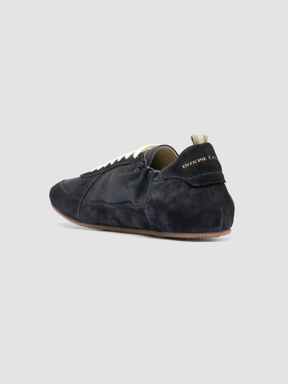 Low-Top-Sneaker aus blauem Leder und Wildleder