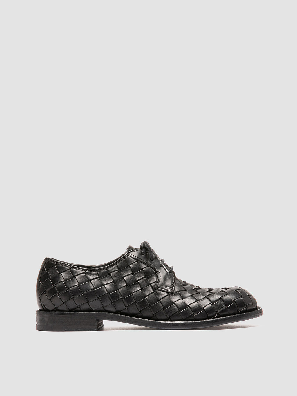 RUGGED 007 Schwarze Derby-Schuhe aus Leder