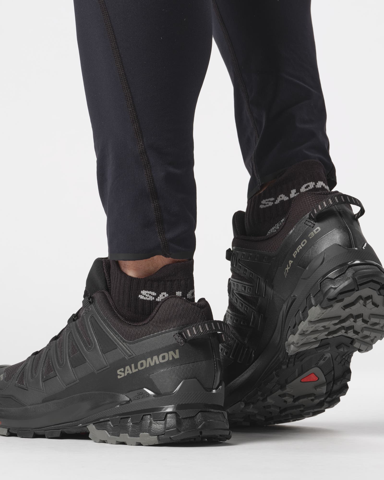 XA PRO 3D V9 WIDE GORE-TEX