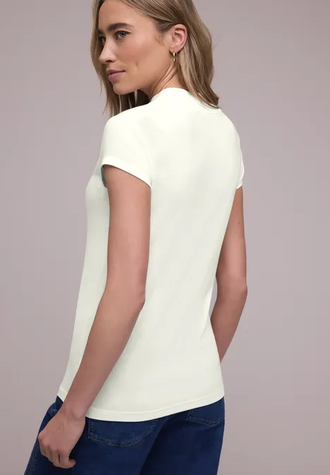 Basic T-Shirt mit Turtle Neck