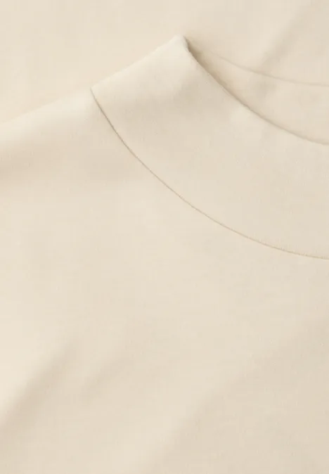 Basic T-Shirt mit Turtle Neck