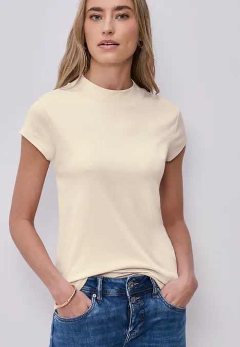 Basic T-Shirt mit Turtle Neck