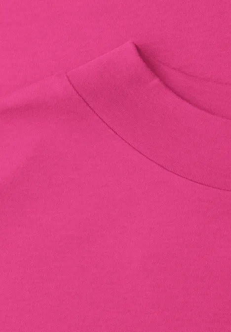 Basic T-Shirt mit Turtle Neck