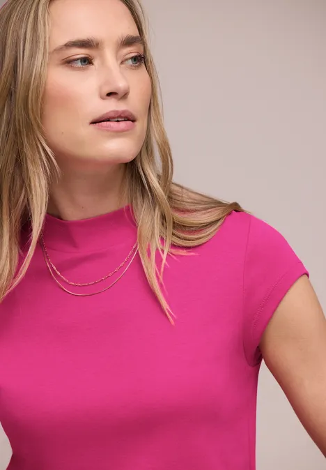 Basic T-Shirt mit Turtle Neck