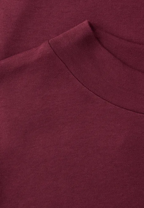 Basic T-Shirt mit Turtle Neck