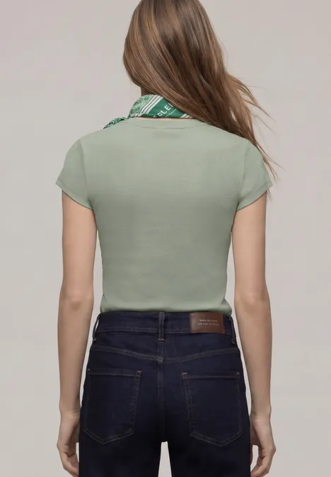 Basic T-Shirt mit Turtle Neck