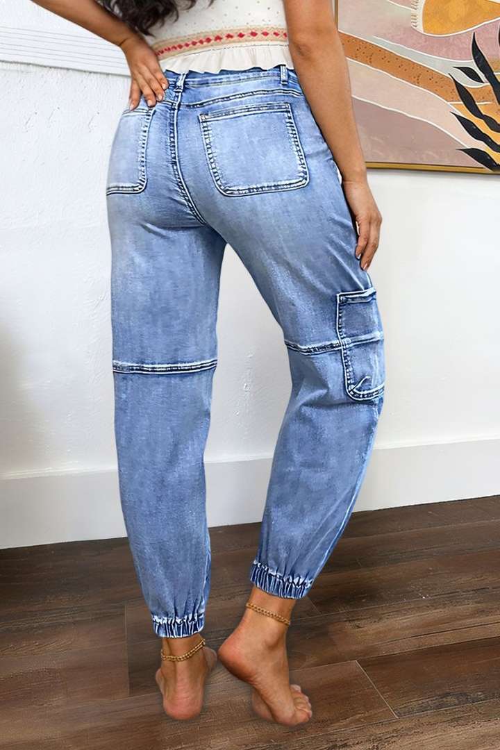 Multi Pocket Button Fly Mid Rise Straight Leg Jeans Without Belt gallery 3