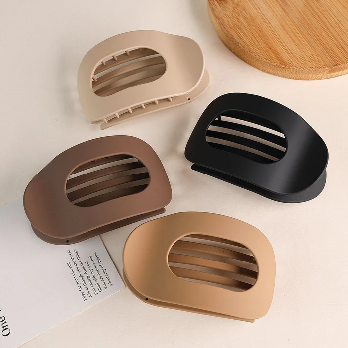 Strong Hold Hair Claw Clip – Effortless Chic Style with Lightweight All-Day Comfort
