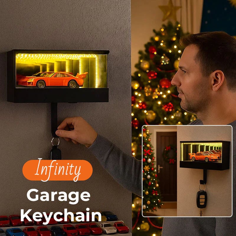🎅 Infinity Garage Keychain
