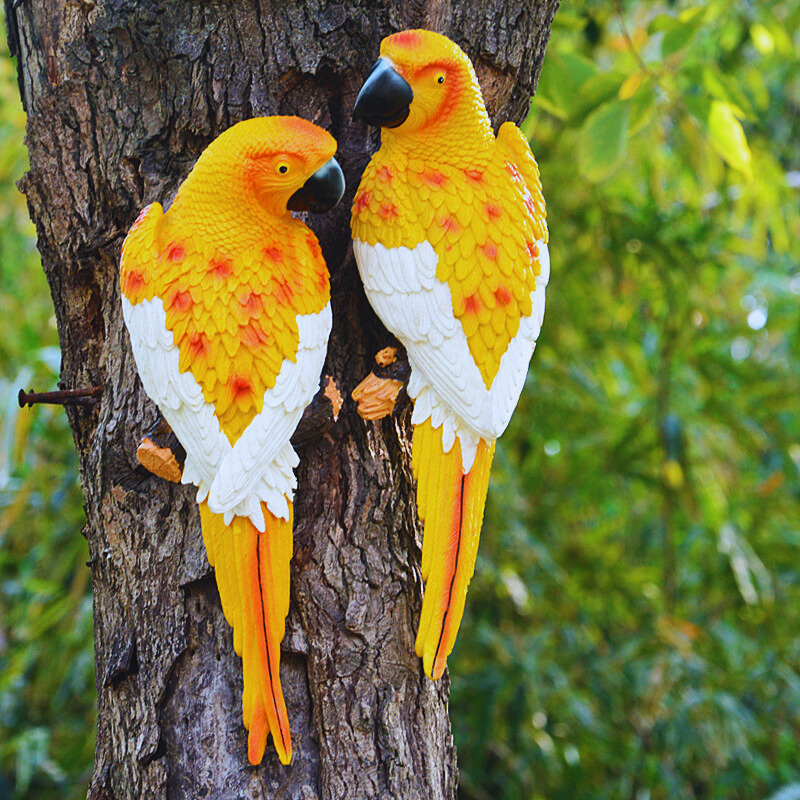 Handmade Resin Parrot Outdoor Garden Statue – Realistic Tropical Bird Decor