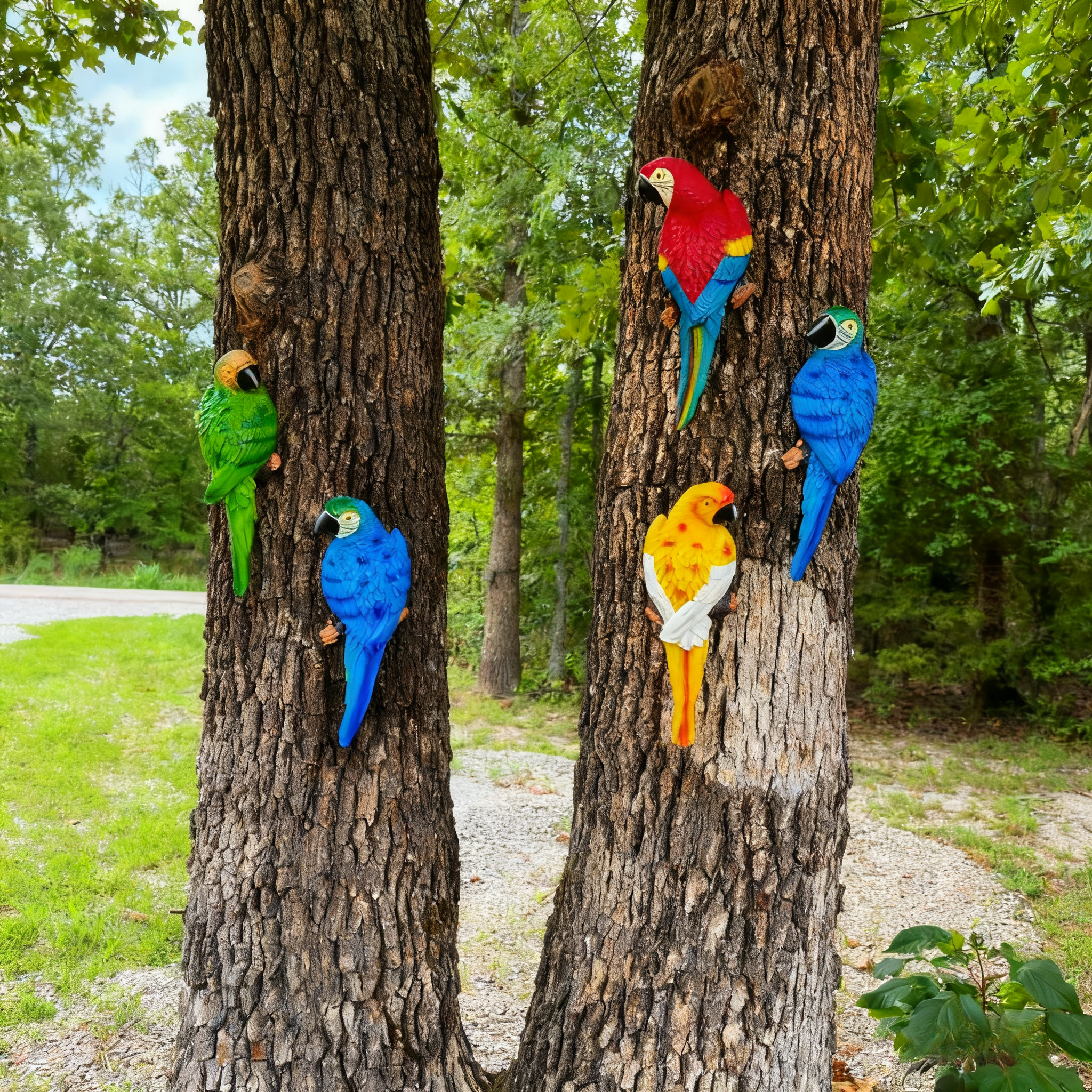 Handmade Resin Parrot Outdoor Garden Statue – Realistic Tropical Bird Decor