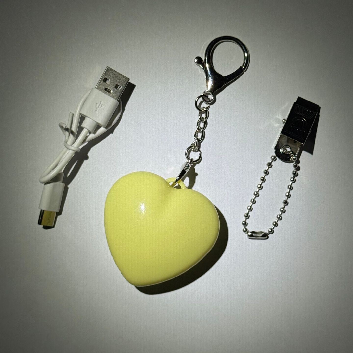 LED keychain light with automatic sensor❤️