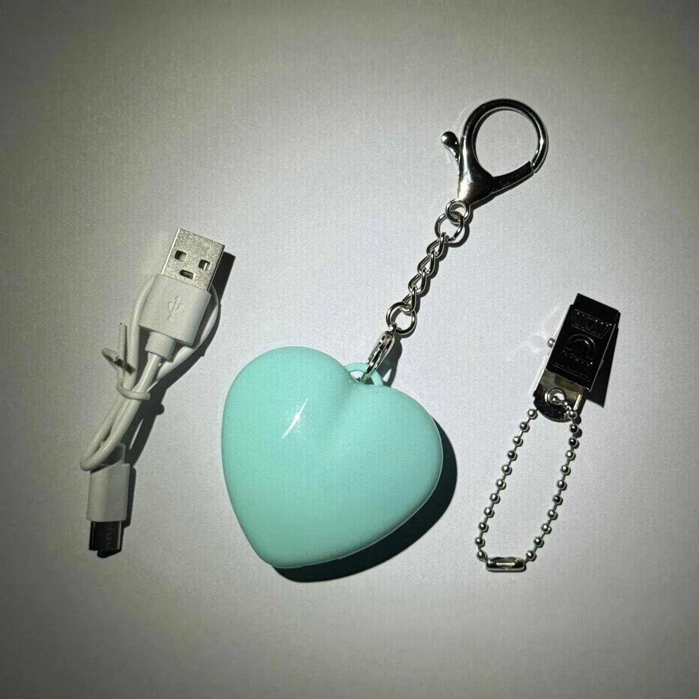 LED keychain light with automatic sensor❤️