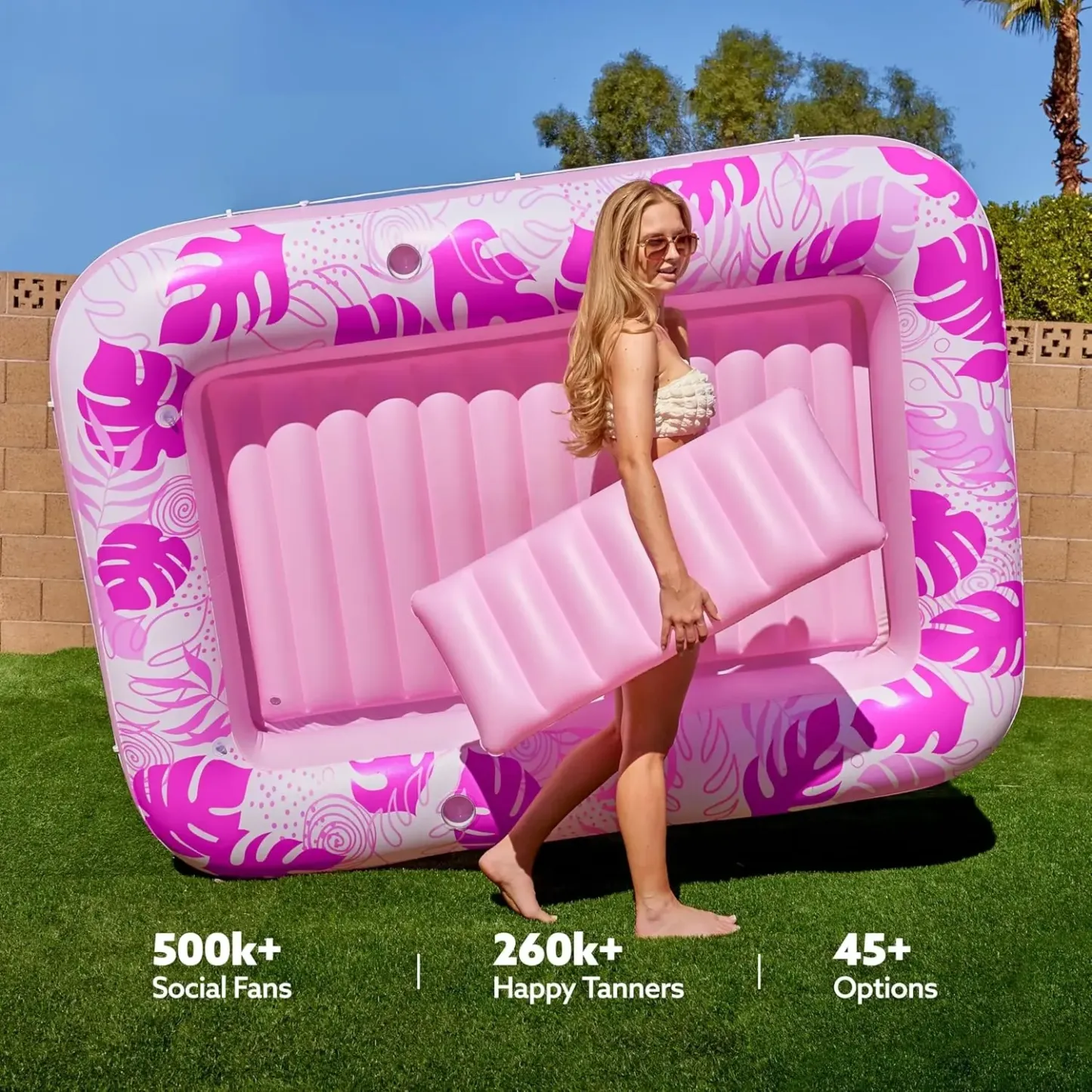 Relájate sobre el agua con total comodidad. Almohada integrada, portavasos y diseño XL. ¡Tu imprescindible para piscina y verano!