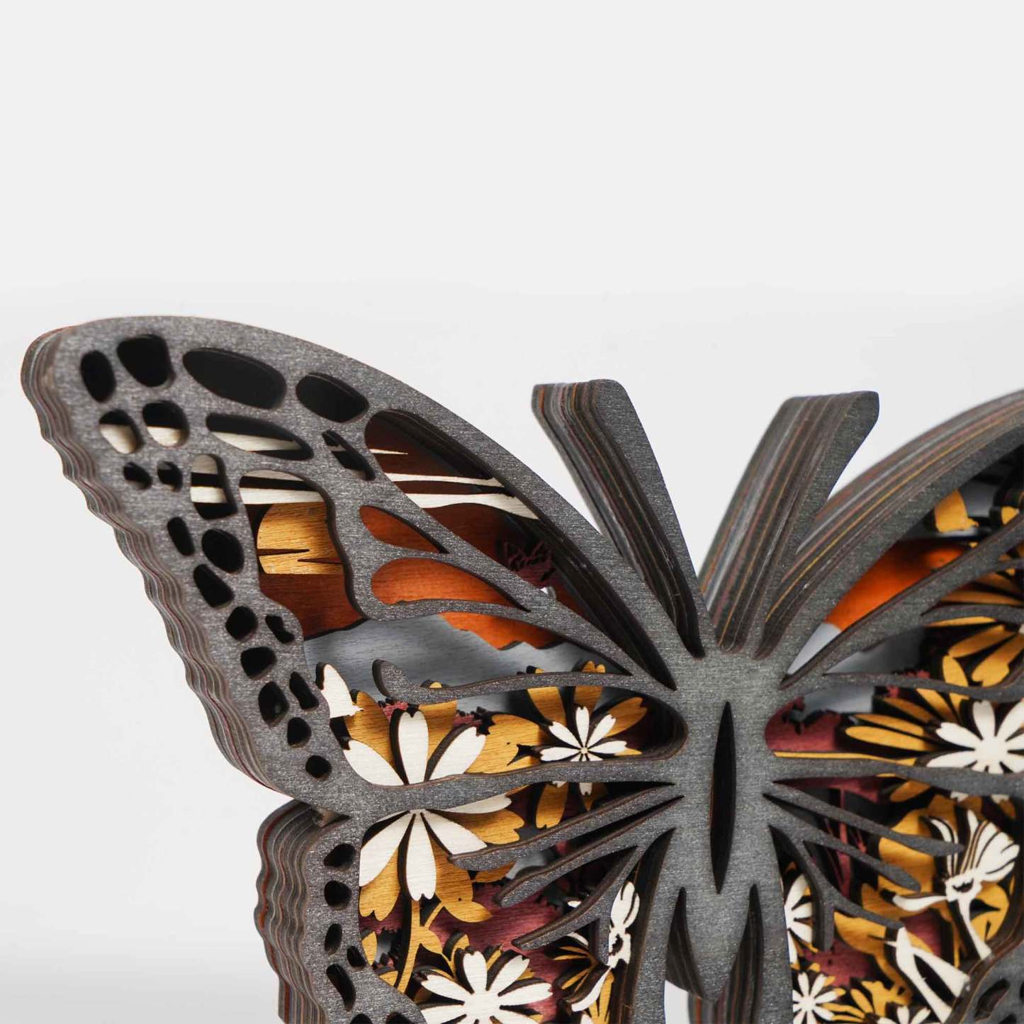 Handcraft Recycled Wood Carving Gift（Butterfly）