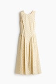 7 dresses in different colors and cuts