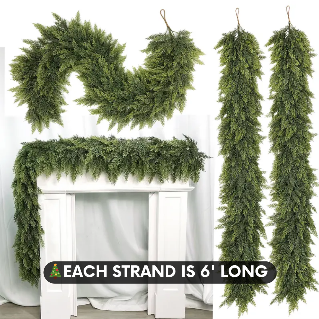 🏆2026 HOT SALE💥 Pre-lit Christmas Cedar Garland