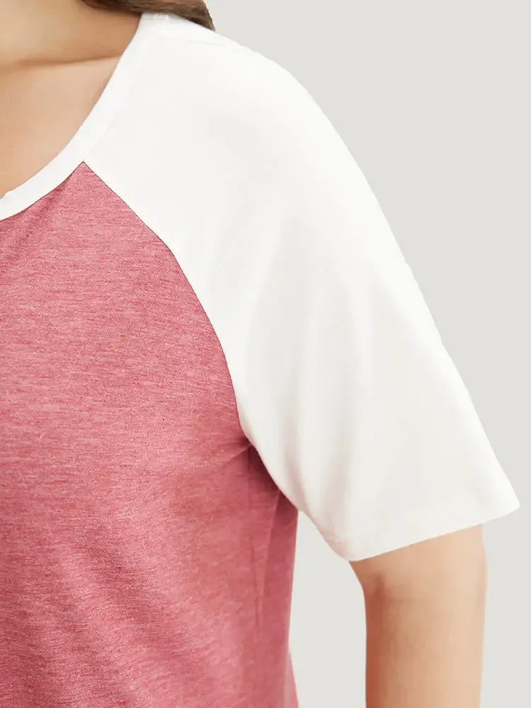 Notched neckline and heathered fabric detail