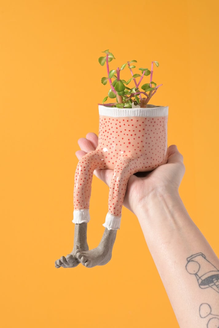 👖 The Hanging Legs Family™ Whimsical Hanging Legs Planter – Cute & Funny Home Decor