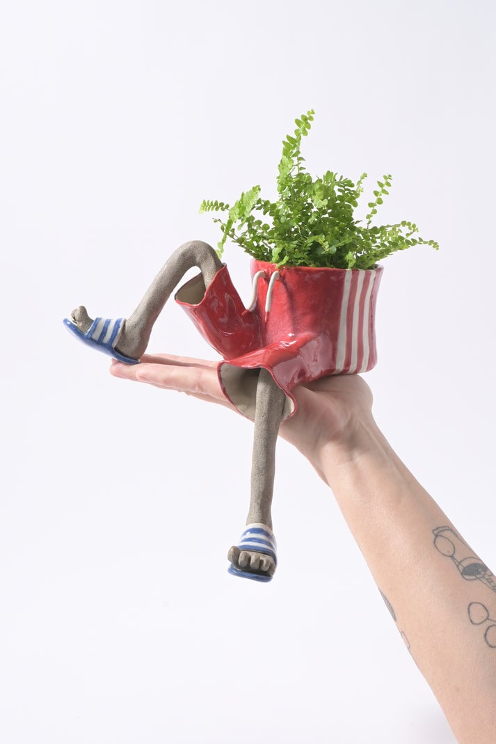 👖 The Hanging Legs Family™ Whimsical Hanging Legs Planter – Cute & Funny Home Decor