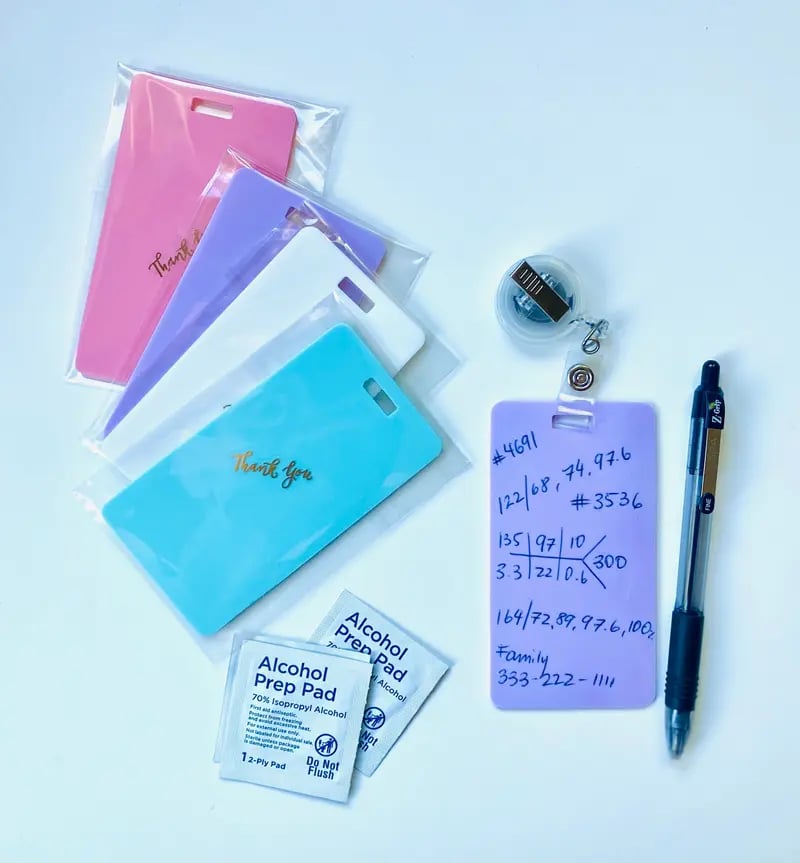 🩺Erasable Badge Sticky Notes | Dual-Side Writable, Fade-Proof & No Blur (🖊Write. Wipe. Repeat.) 🎁Free Badge Clip Included📋