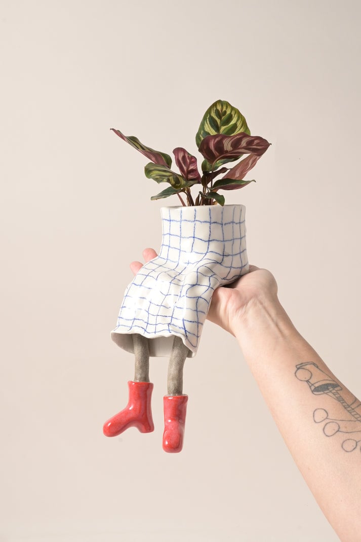 👖 The Hanging Legs Family™ Whimsical Hanging Legs Planter – Cute & Funny Home Decor