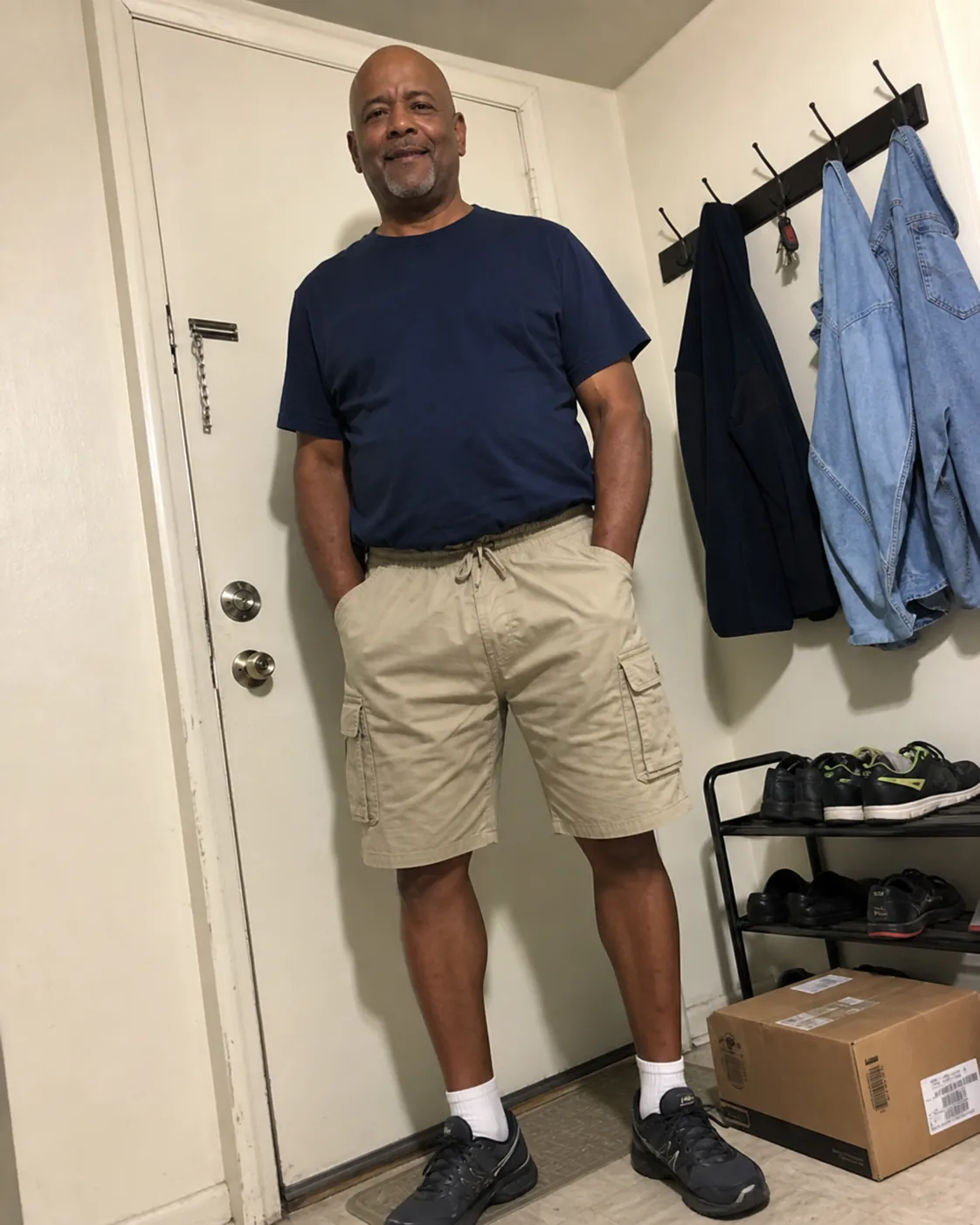Khaki cargo shorts entryway fit photo
