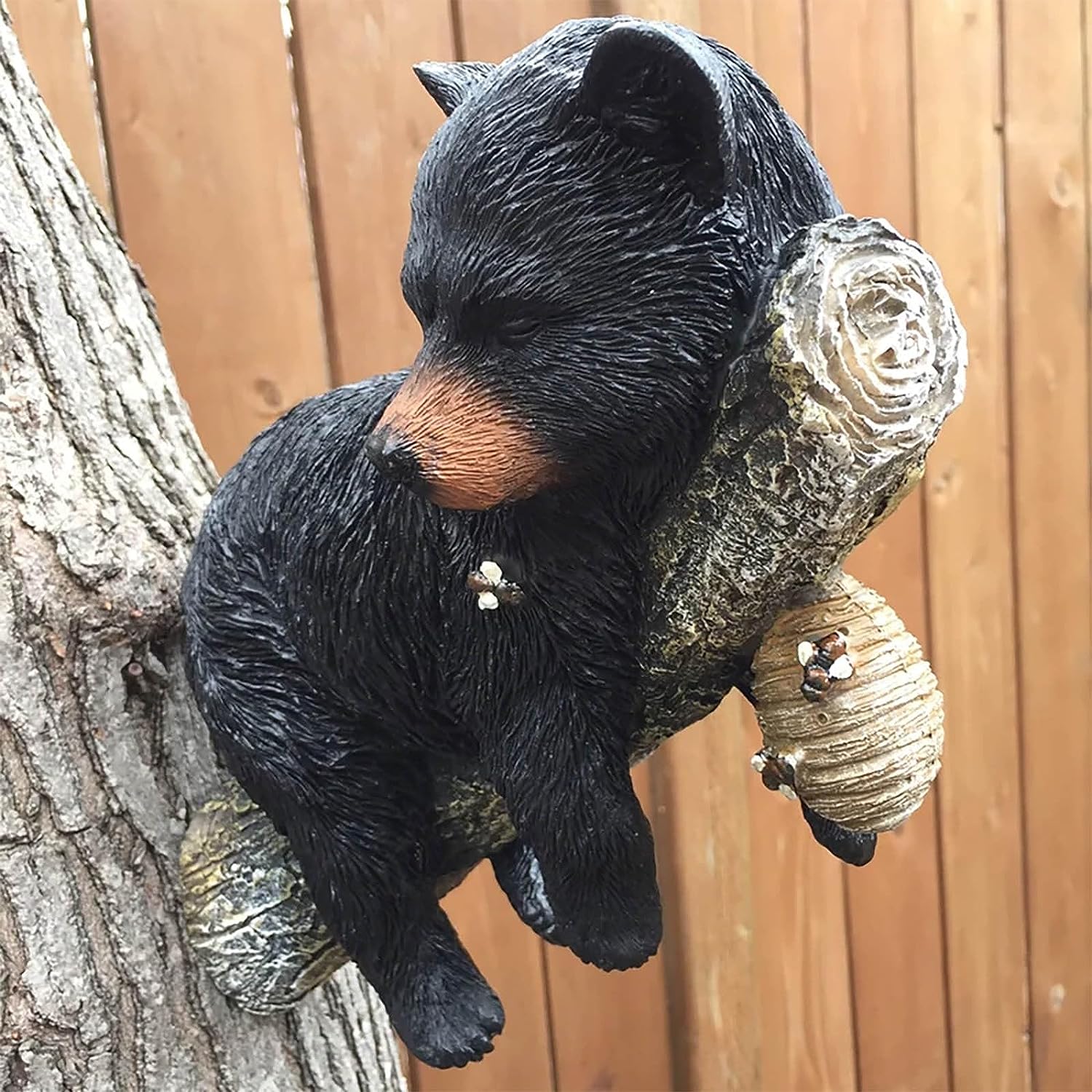 🐝Bee & Bear Cub Napping Out in a Tree🐻