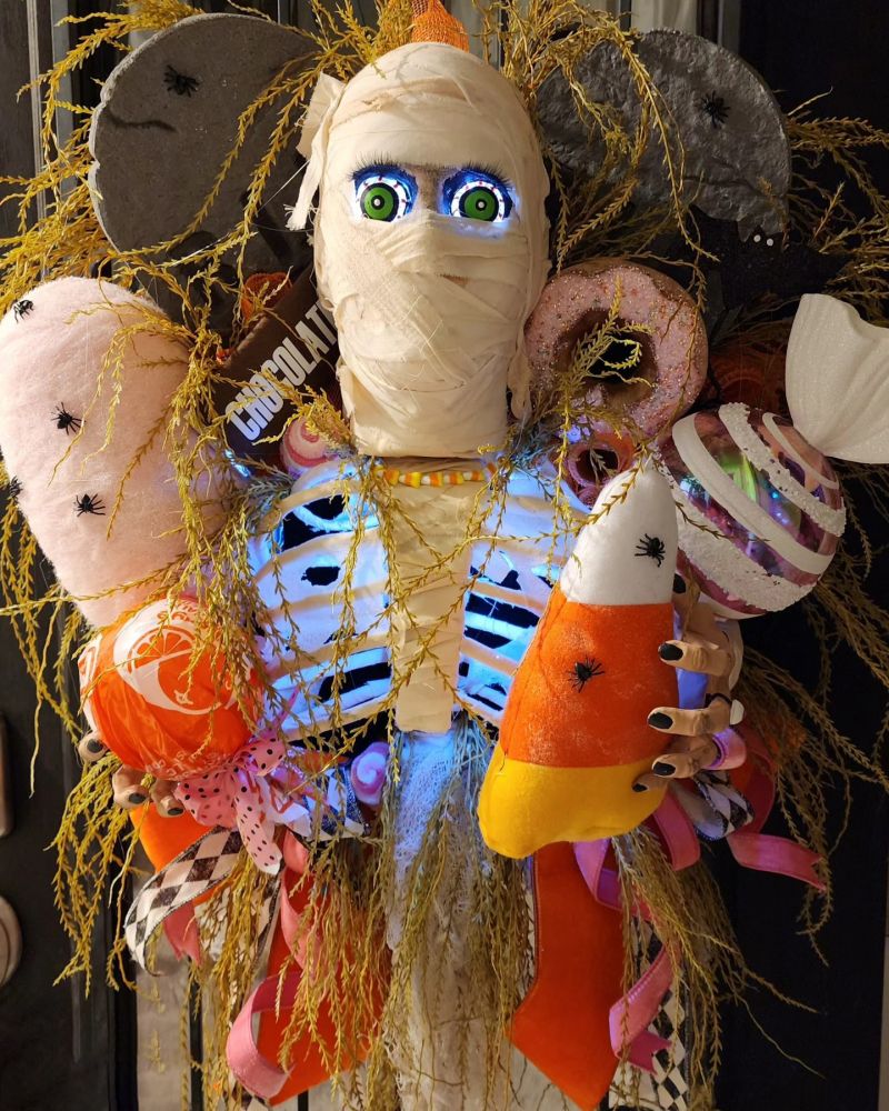 Cute Mummy Wreath