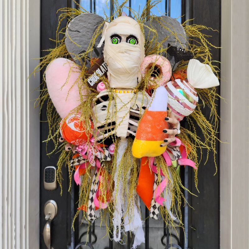 Cute Mummy Wreath
